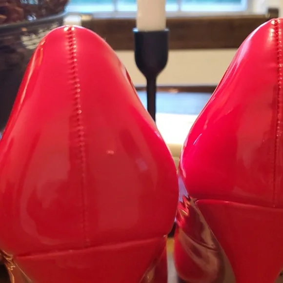 Red Faux Patent Leather Heels - Picture 5 of 9